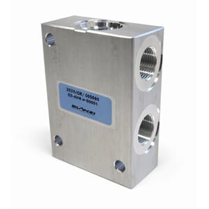 Hus M22. 4-veis. 3/8. Alu. 250 Bar. CS-4VM-0-00001